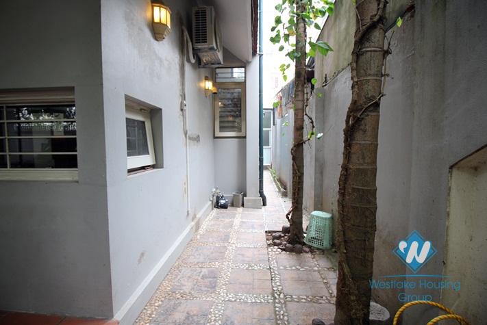 Modern detached villa rental in Tay Ho